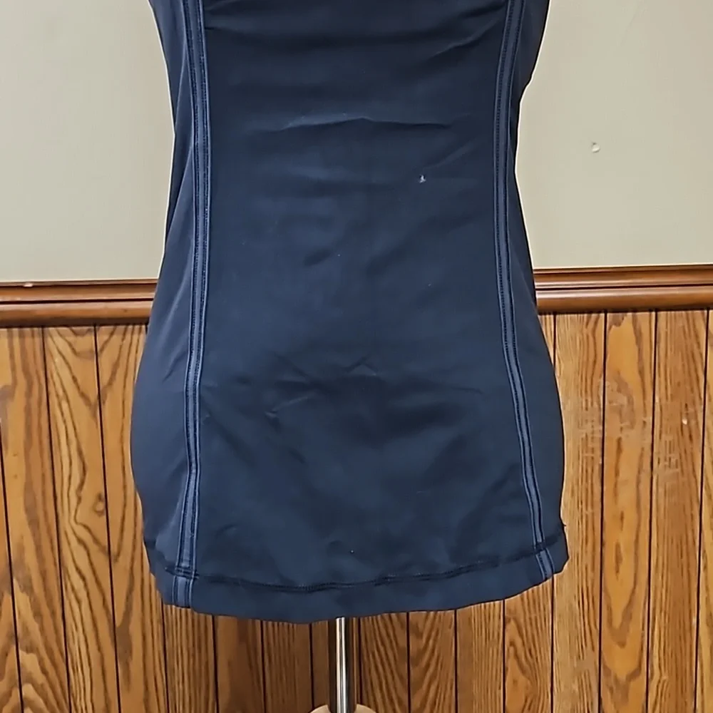 lululemon athletica Sleeveless Top 6 - Picture 3 of 12